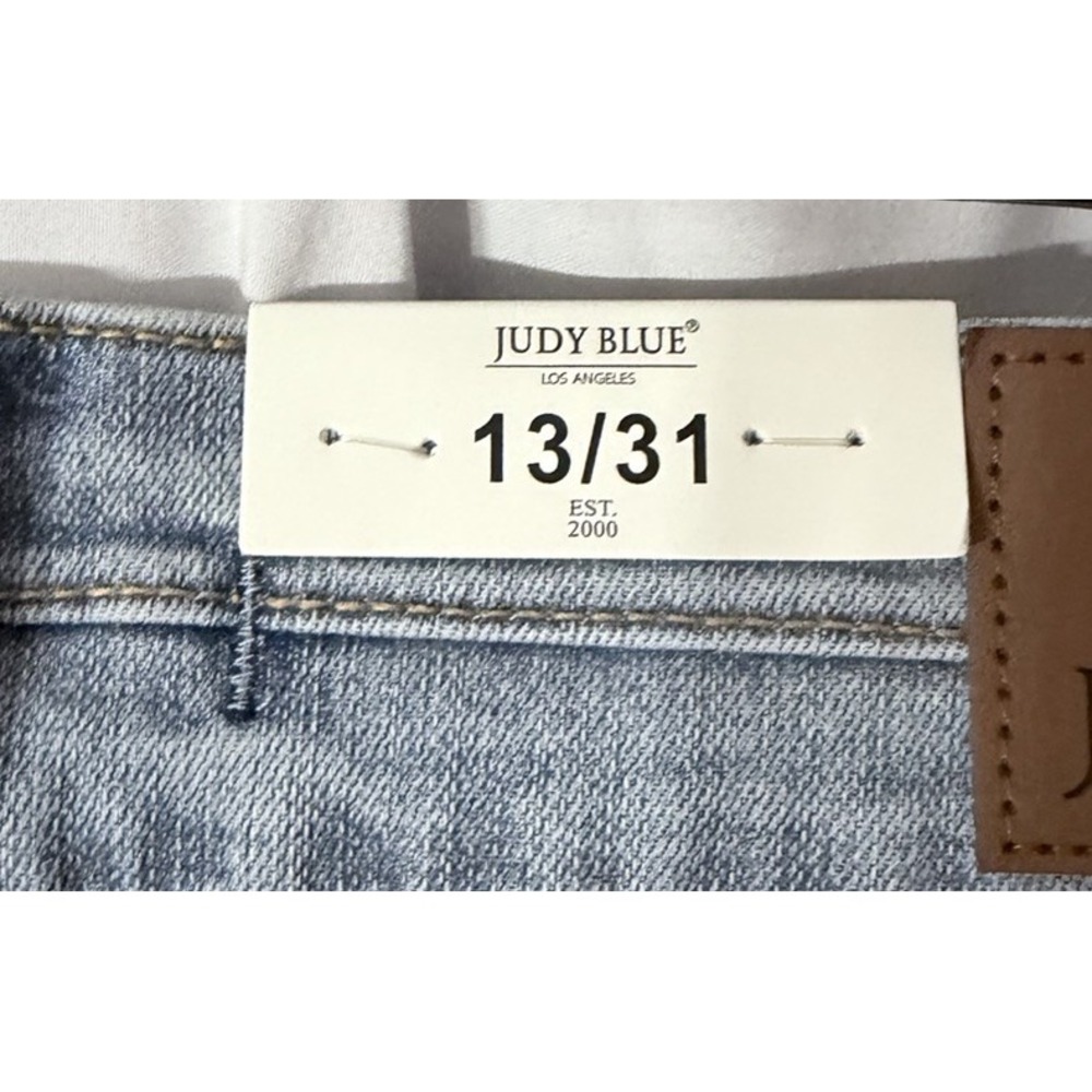 NWT Judy Blue High Rise Double Button Cropped Wide Leg Jeans Denim Size 13/31 - Picture 14 of 14